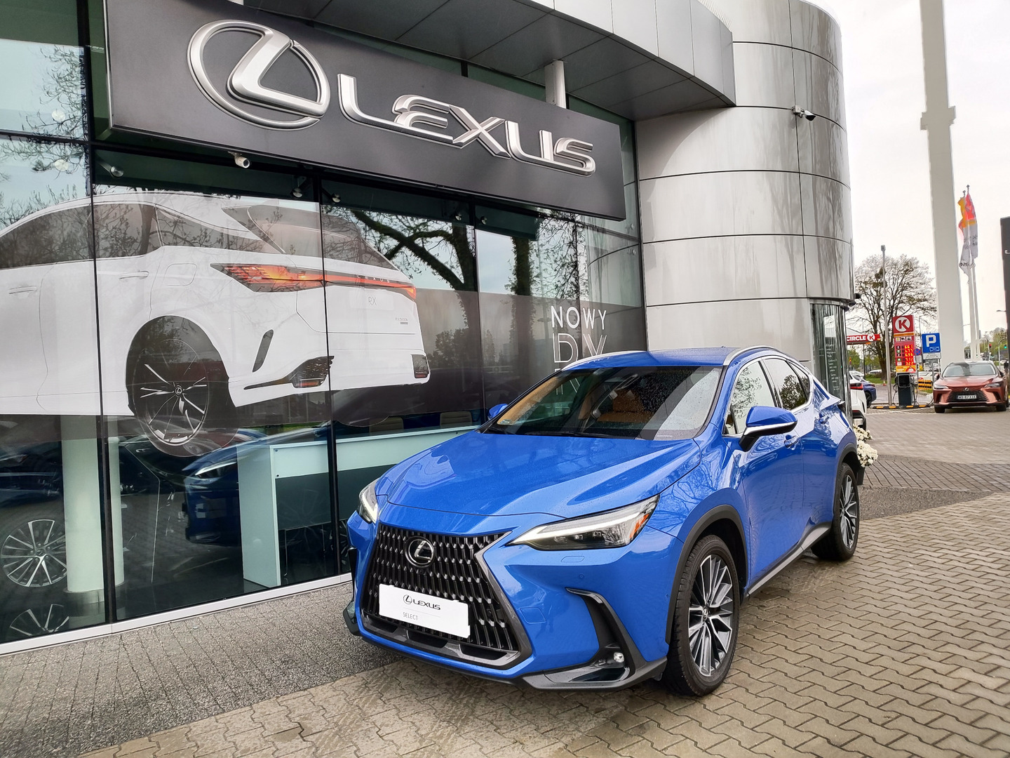 Oferta Samochodu Lexus Nx Hybryda Z Brutto Lexus