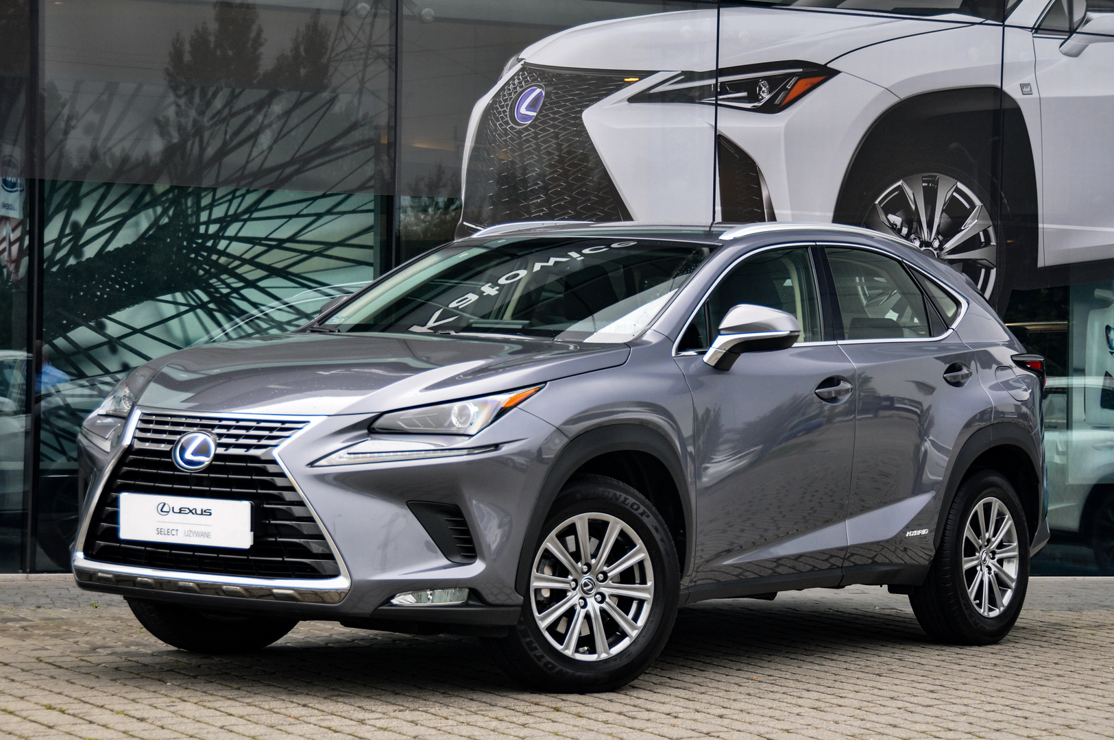 Oferta Samochodu Lexus Nx Hybryda Z Brutto Lexus Katowice