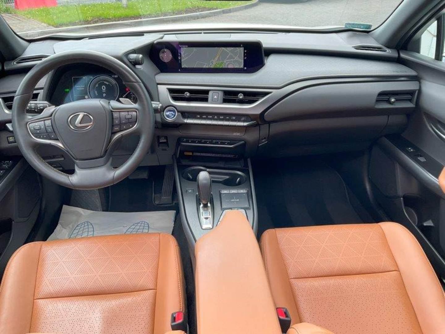 Oferta samochodu Lexus UX - Elektryczny 2021 149 900 zł