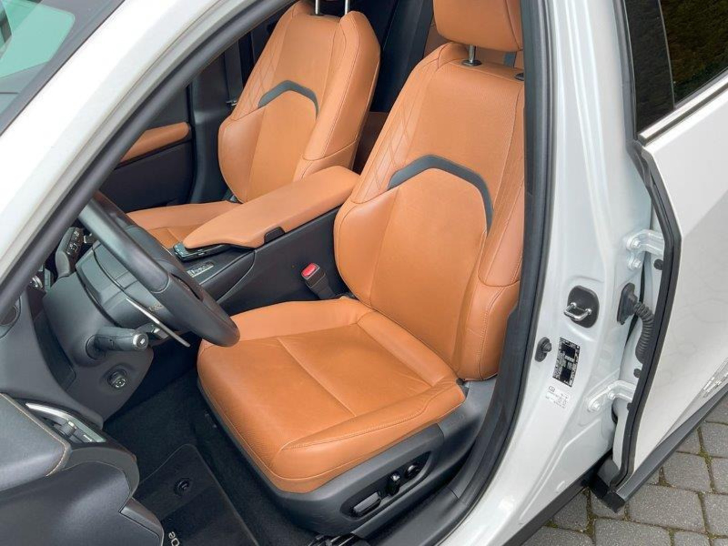Oferta samochodu Lexus UX - Elektryczny 2021 149 900 zł