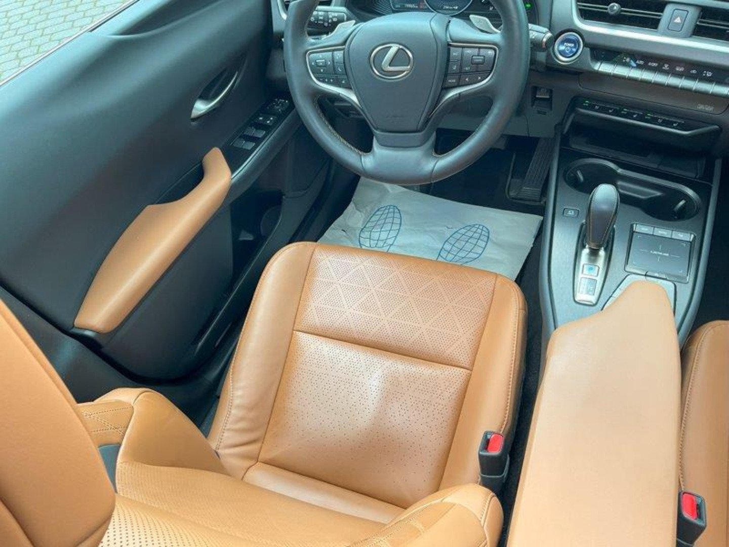 Oferta samochodu Lexus UX - Elektryczny 2021 149 900 zł